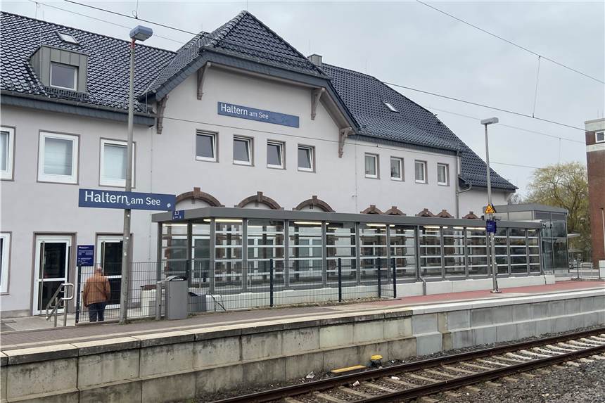 Züge fallen aus! Ersatzverkehr für Bahnfahrer aus Haltern am See Der Bahnhof in Haltern am See