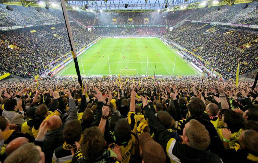 Kostenloses WLAN für alle im Signal Iduna Park Bald können sich alle Fans im Signal Iduna Park über ein WLAN-Netz freuen.