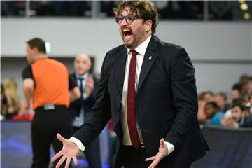 Bambergs Trainer Andrea Trinchieri unterlag mit seinem Team gegen Tel Aviv. Foto: Nicolas Armer
