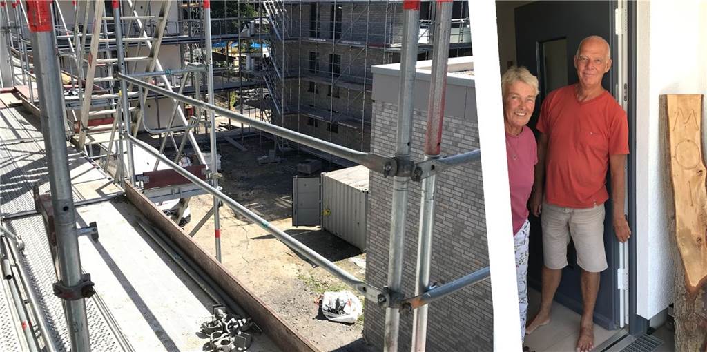 Video: Klimaschutzsiedlung Werne - Ehepaar lebt „glücklich auf der Baustelle“ Barb Draeger-Husmann und Wilfried Husmann in der Eingangstür zu ihrer Wohnung in der Klimaschutzsiedlung am Becklohhof.