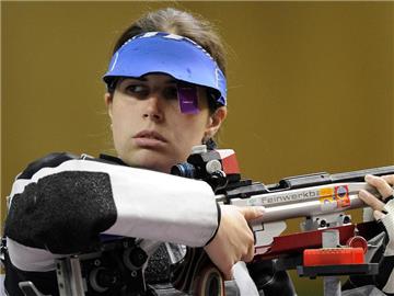 Barbara Engleder holte im Team mit dem Luftgewehr EM-Silber. Foto: Marius Becker