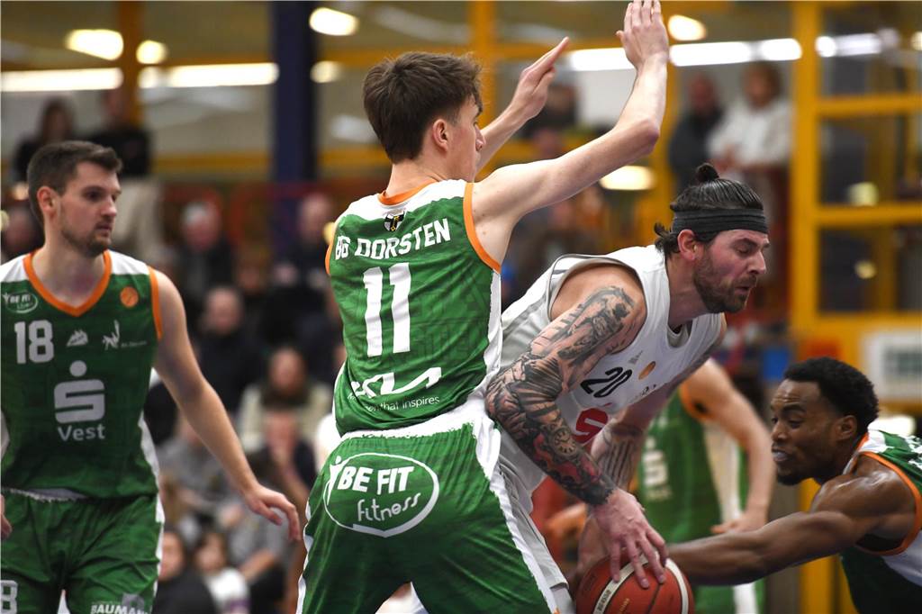 Basketball Regionalliga West, 16. November 2024, Rosa-Parks-Halle, Hertener Löwen - BG Dorsten 77:64.