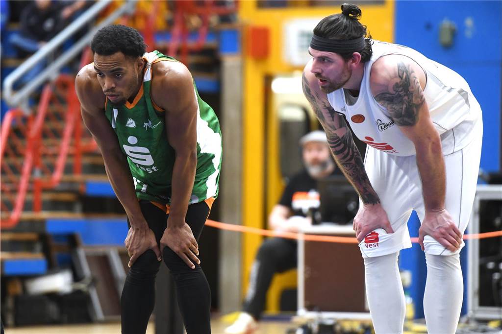 Basketball Regionalliga West, 16. November 2024, Rosa-Parks-Halle, Hertener Löwen - BG Dorsten 77:64.