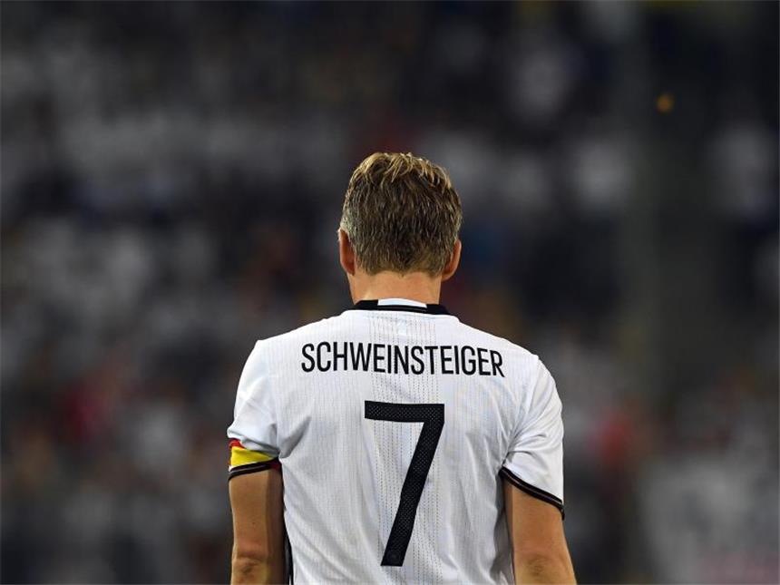 121 Mal Schweinsteiger: Vom Debüt mit 19 bis zum Abschied Bastian Schweinsteiger lief 121 Mal für die Nationalmannschaft auf. Foto: Federico Gambarini