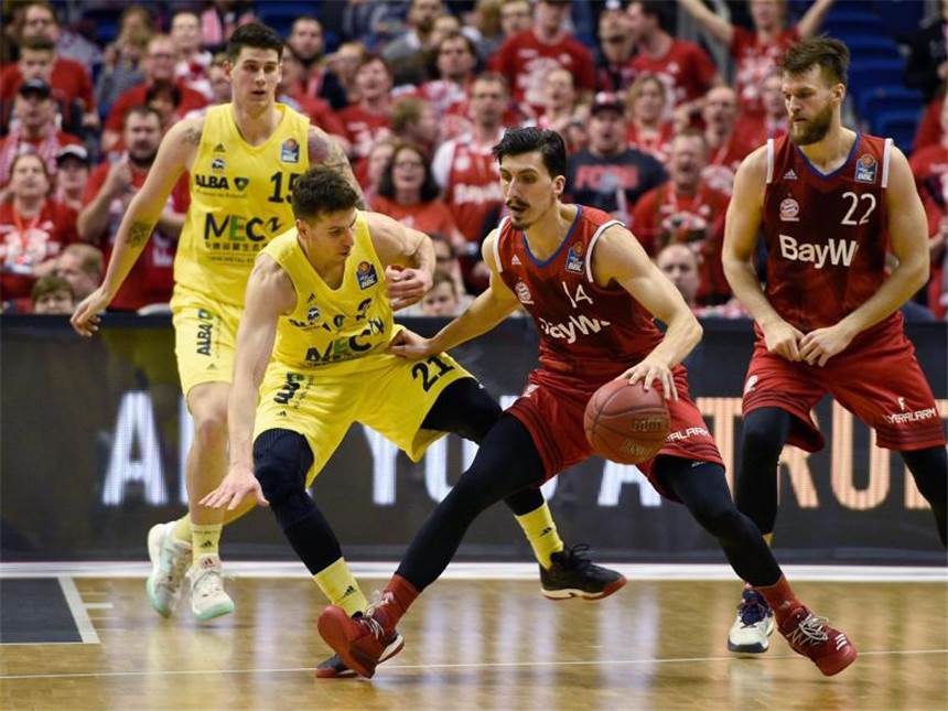 Bayern München steht nach dem Sieg gegen ALBA Berlin im Pokalfinale. Foto: Rainer Jensen