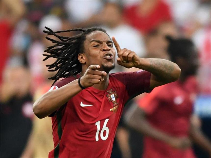 Neue Bayern-Chance für Sanches Bayernspieler Renato Sanches soll für maximal ein Jahr ausgeliehen werden. Foto: Federico Gambarini