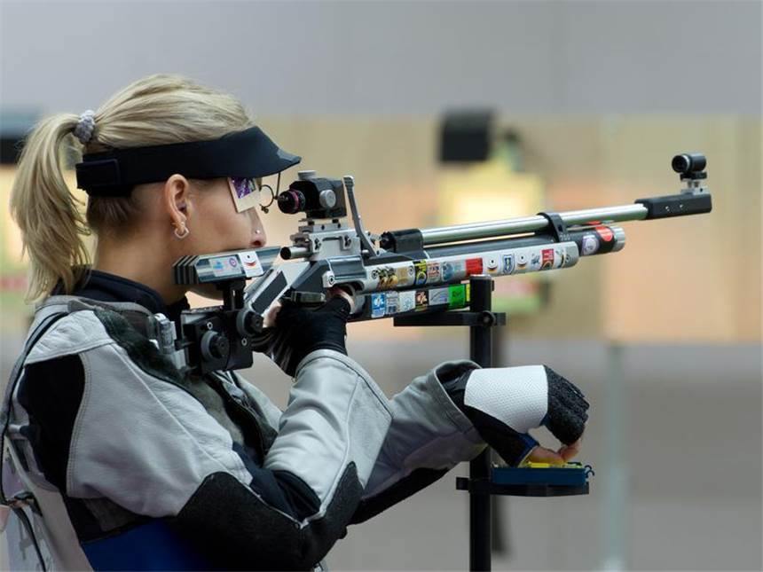 Sportschützin Beate Gauß gewinnt EM-Ausscheidung Beate Gauß traf bei 120 Schüssen nur zwei Mal nicht die Zehn. Foto: Peter Kneffel