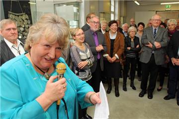 Bedankte sich in ihrer Geburtstagsrede für die zahlreichen Glückwünsche und die vielfältige Unterstützung in den vergangenen 36. Jahren. Heidelore Fertig-Möller, die Sonntag den 65. Geburtstag feierte.