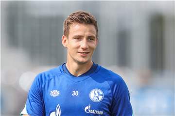 Beförderung in Sicht? Martin Fraisl soll in Rostock angeblich das Schalker Tor hüten.