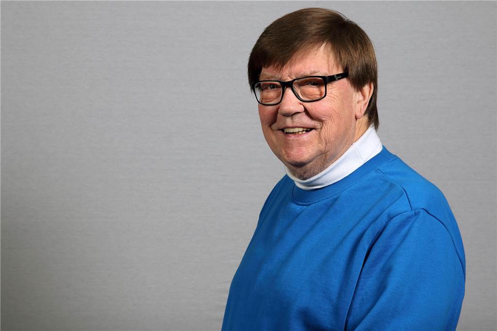 Klub-Chef verscheucht illegale Hobbykicker von seinem Sportplatz Begegnet den illegalen Hobbyfußballer an der Brandheide mit Ruhe und Gelassenheit: Wolfgang Baumann vom FC Frohlinde.