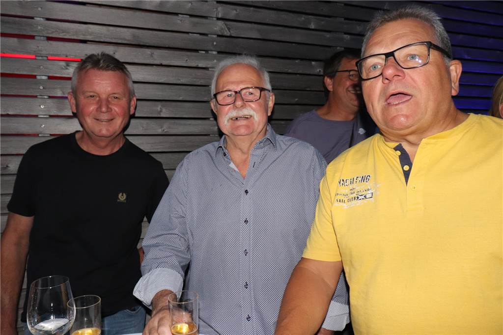 Begeisterte Besucher beim Summer Special mit Wolf Codera.