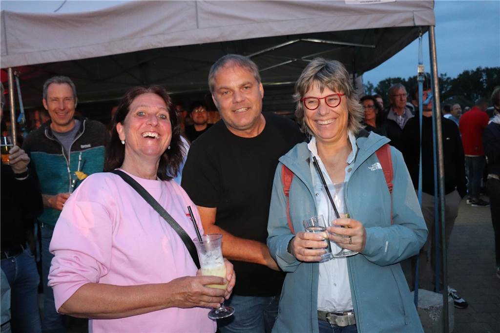 Begeisterte Besucher beim Summer Special mit Wolf Codera.