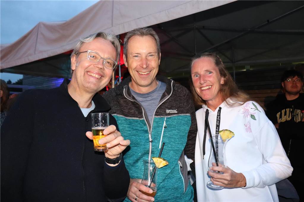 Begeisterte Besucher beim Summer Special mit Wolf Codera.