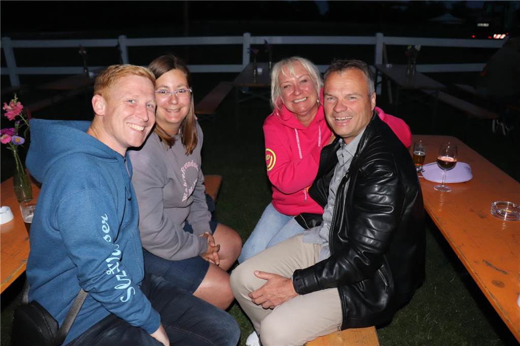 Begeisterte Besucher beim Summer Special mit Wolf Codera.