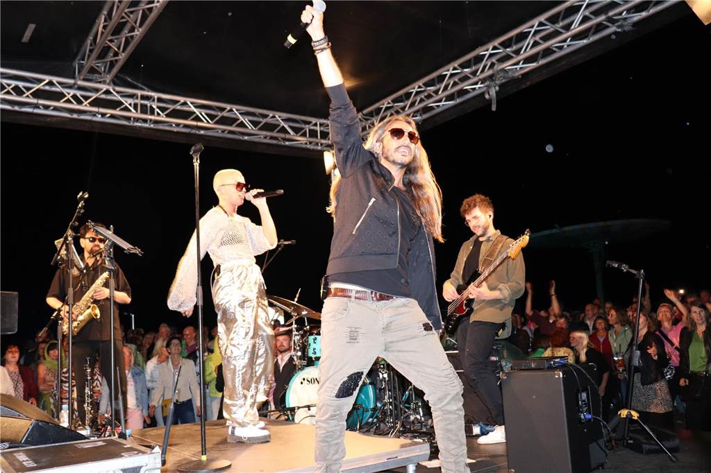 Begeisterte Besucher beim Summer Special mit Wolf Codera.