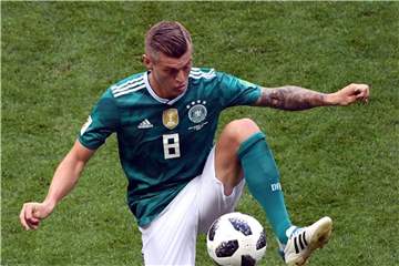 Behält das DFB-Trikot an: Toni Kroos. Foto: Ina Fassbender