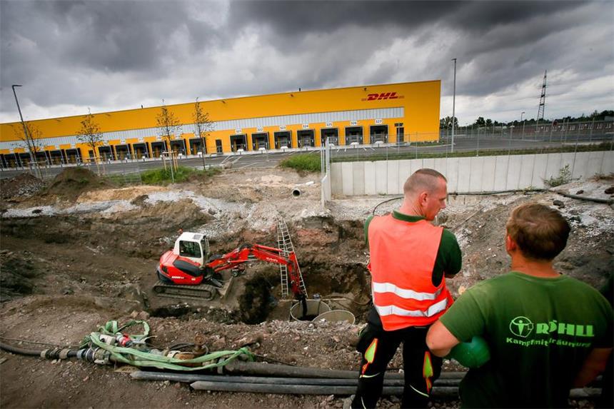 Bei Bauarbeiten nahe des neuen DHL-Logistikzentrums wurde die Bombe entdeckt.