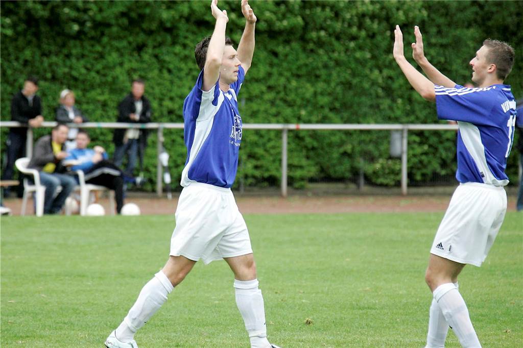 Bei BW Huckarde feierte der VfB Habinghorst am 14. Mai 2007 den Landesliga-Aufstieg.