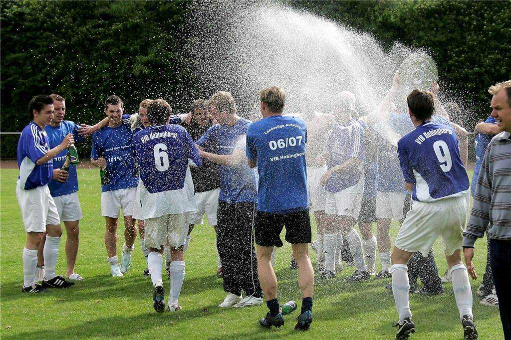 Bei BW Huckarde feierte der VfB Habinghorst am 14. Mai 2007 den Landesliga-Aufstieg.