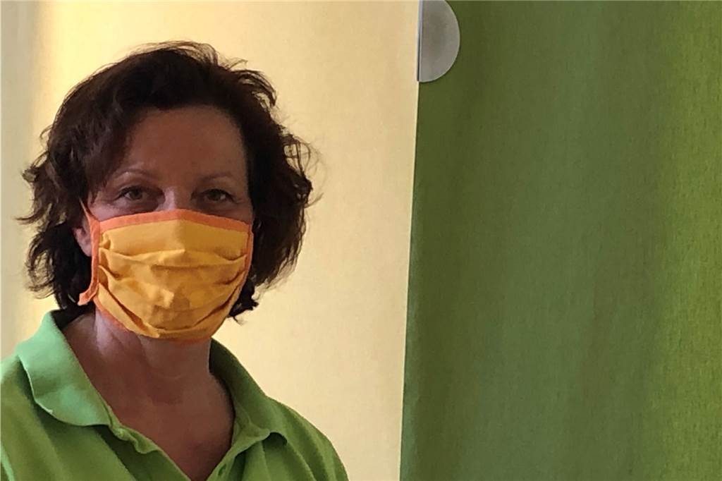 Physiotherapie-Praxen gehen wegen des Coronavirus‘ am Stock Bei Daniela Peters werden derzeit ausschließlich Patienten behandelt, die zum Beispiel auf Lymphdrainage angewiesen sind.
