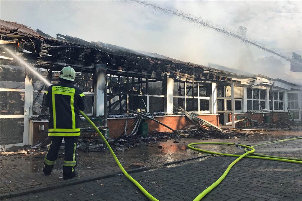 Das steckt hinter der Benefiz-Aktion für die Dorstener Werkstatt Bei dem Feuer am 15. Oktober wurde ein großer Teil der Dorstener Werkstatt zerstört.