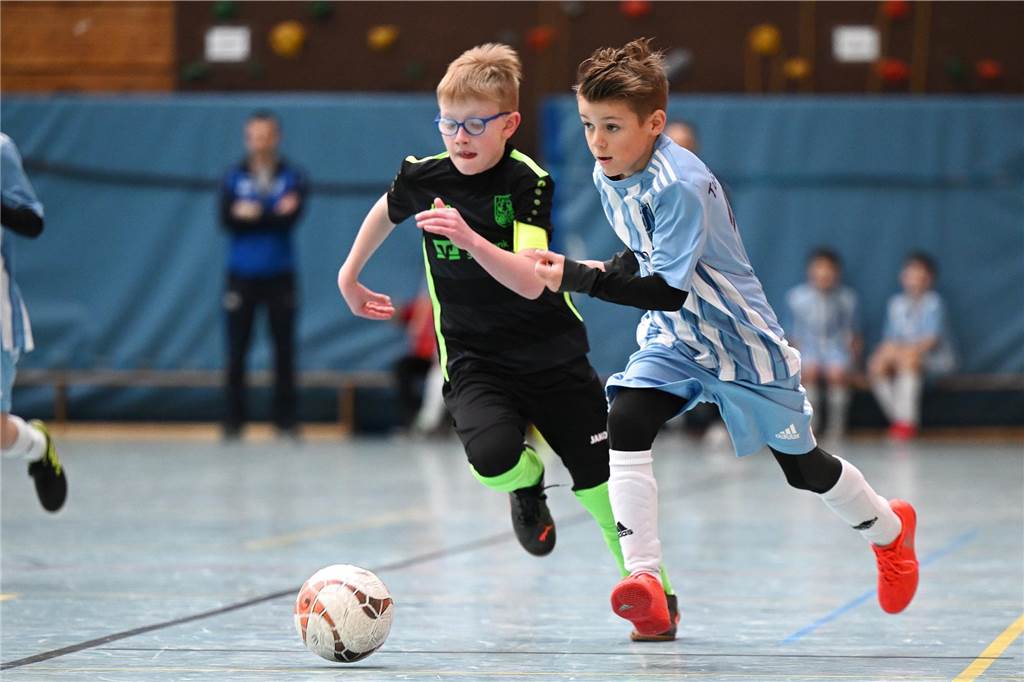Bei den E-Junioren hat der TuS Haltern am See den Titel geholt. Mit 13 Punkten aus fünf Spielen landete der TuS vor dem SV Hullern (zehn Punkte) und dem SV Bossendorf (8 Punkte).