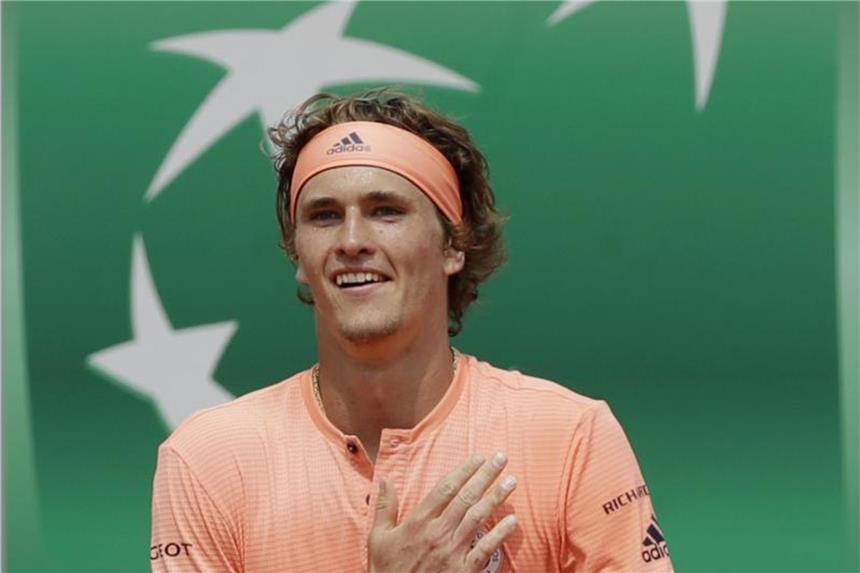 Viertelfinale in Paris: Siebtes Duell von Zverev und Thiem Bei den French Open steht Alexander Zverev im Viertelfinale vor seinem siebten Duell mit dem Österreicher Dominic Thiem. Foto: Alessandra Tarantino/AP