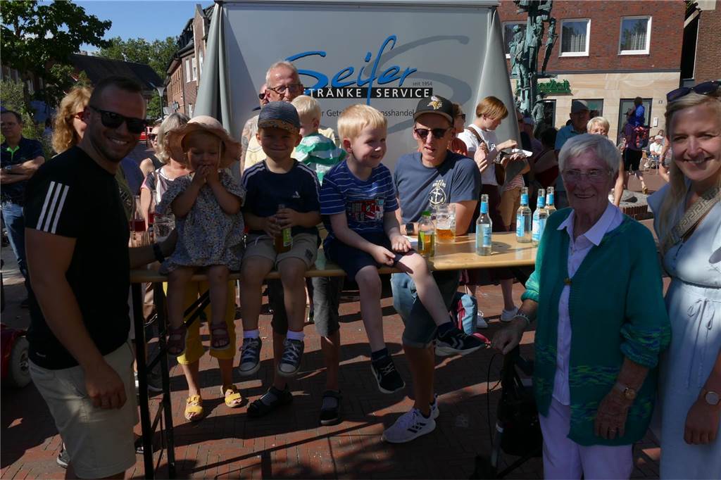 Bei den Marktplatztönen stand am Sonntag das große Husarenkonzert auf dem Plan.