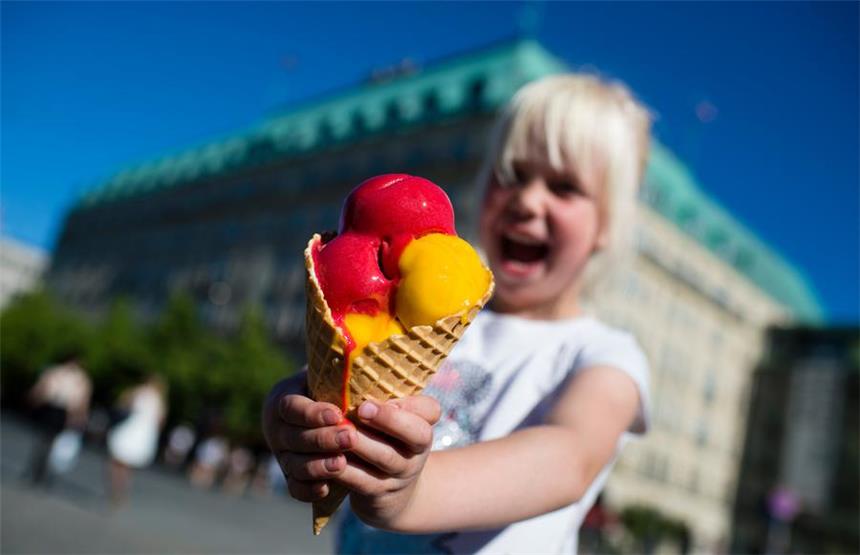 Bis zu 30 Grad: Der Sommer kommt in die Region Bei den vorausgesagten Temperaturen für nächste Woche mag das ein oder andere Eis ganz schön schnell wegschmelzen.