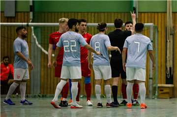 Bei der Dortmunder Hallenfußball-Stadtmeisterschaft gab es Ausschreitungen. Nun wurden drei Vereine für das kommende Jahr ausgeschlossen.