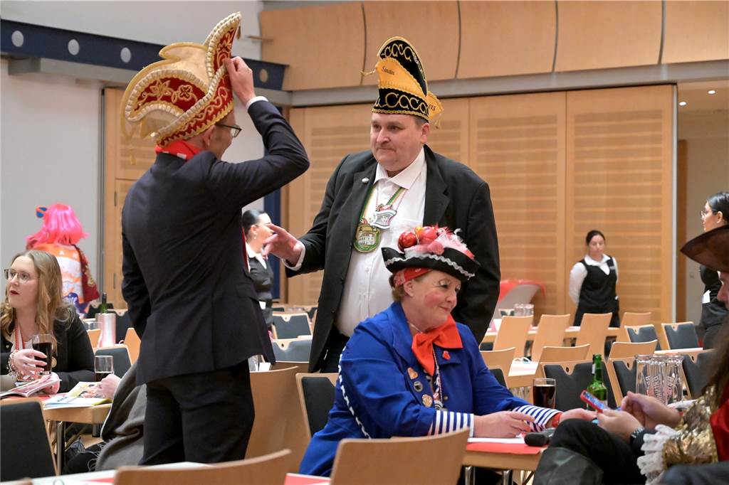 Bei der Galasitzung der Interessensgemeinschaft Werner Karneval (IWK) im Kolpingsaal wurde am Samstag (28.1.) ausgelassen gefeiert.