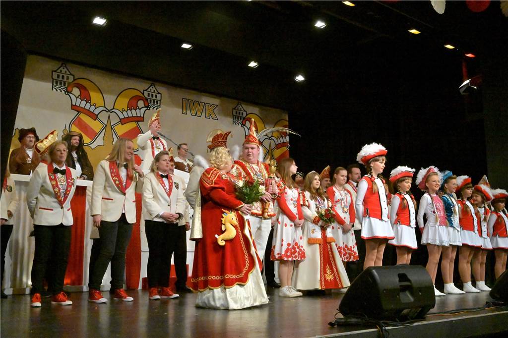 Bei der Galasitzung der Interessensgemeinschaft Werner Karneval (IWK) im Kolpingsaal wurde am Samstag (28.1.) ausgelassen gefeiert.