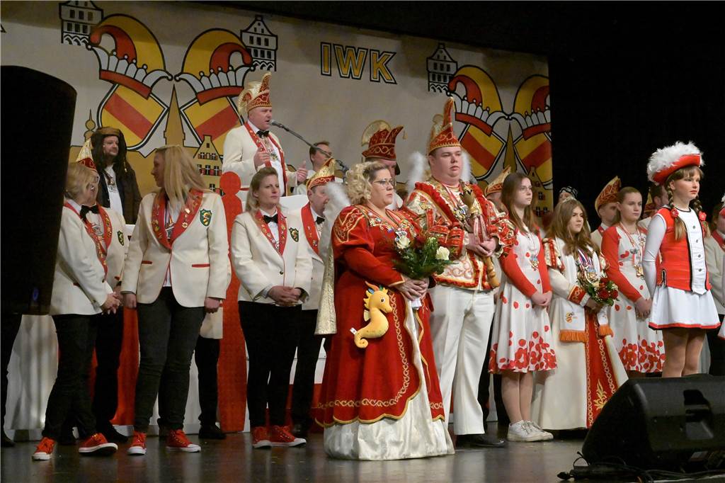 Bei der Galasitzung der Interessensgemeinschaft Werner Karneval (IWK) im Kolpingsaal wurde am Samstag (28.1.) ausgelassen gefeiert.