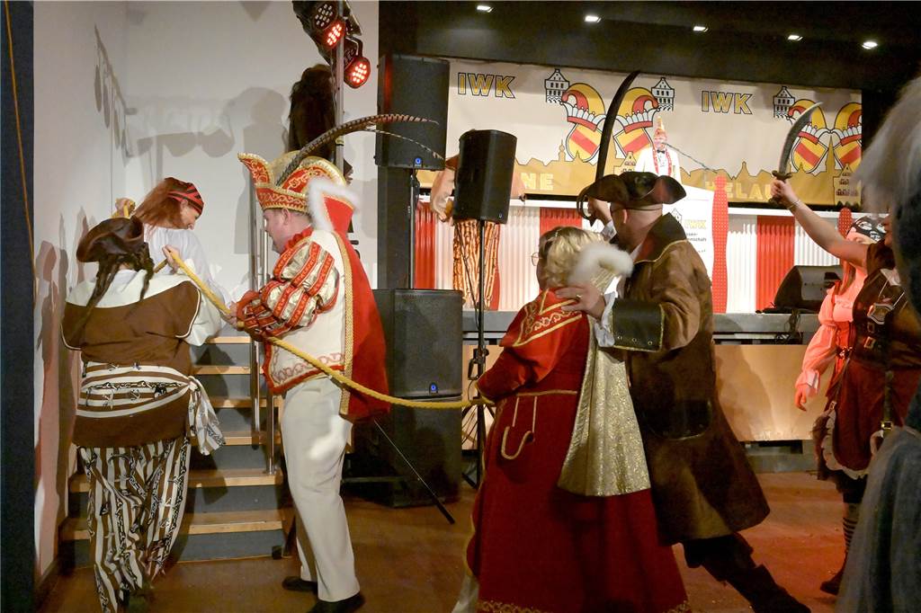Bei der Galasitzung der Interessensgemeinschaft Werner Karneval (IWK) im Kolpingsaal wurde am Samstag (28.1.) ausgelassen gefeiert.
