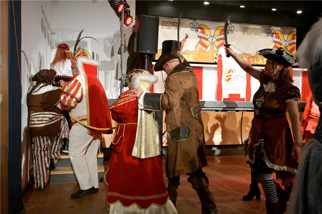 Bei der Galasitzung der Interessensgemeinschaft Werner Karneval (IWK) im Kolpingsaal wurde am Samstag (28.1.) ausgelassen gefeiert.