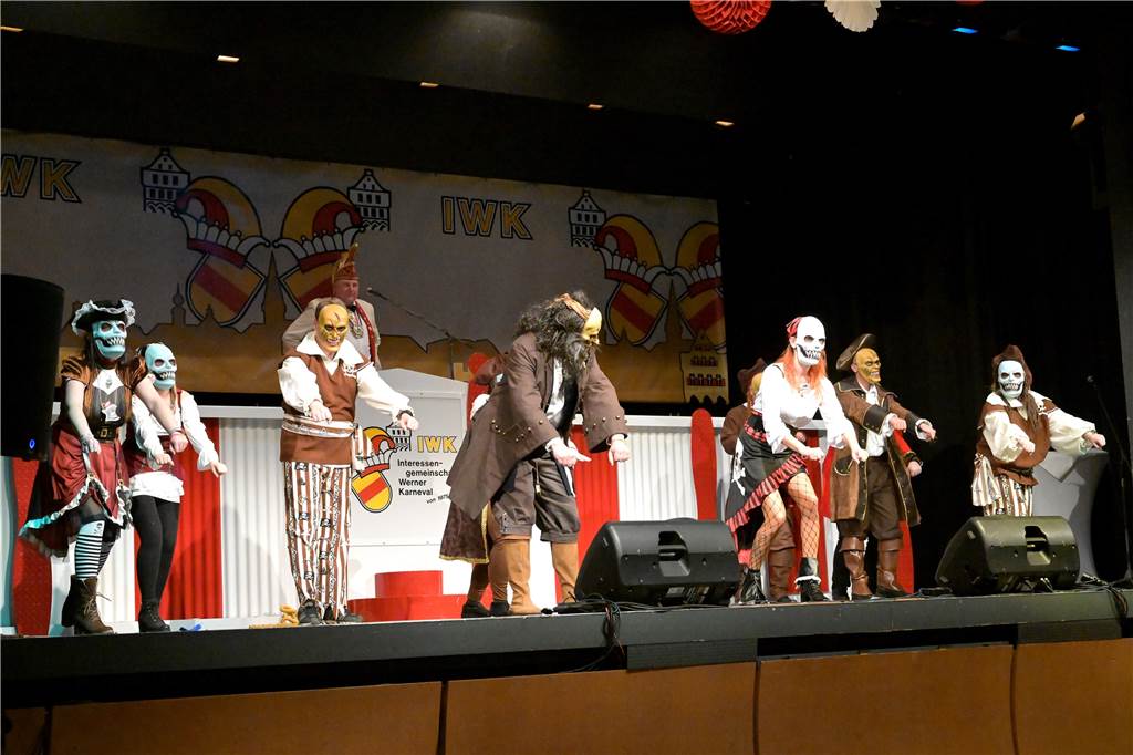 Bei der Galasitzung der Interessensgemeinschaft Werner Karneval (IWK) im Kolpingsaal wurde am Samstag (28.1.) ausgelassen gefeiert.
