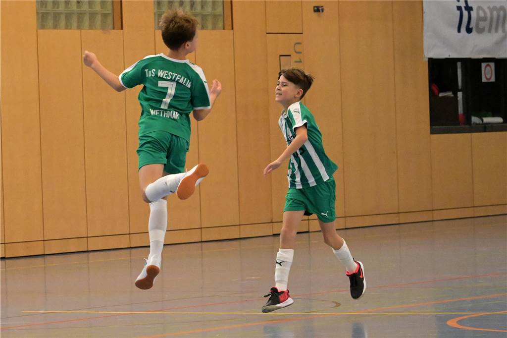 Bei der Hallenstadtmeisterschaft der E-Junioren setzte sich der SV Preußen Lünen durch.