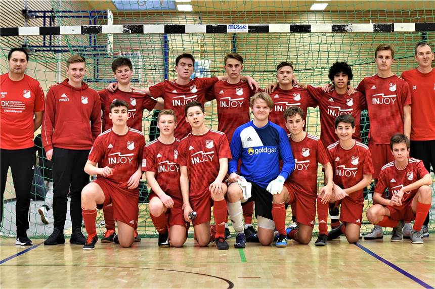 SV Schermbeck kann keine U17 stellen – JSG war keine Option Bei der Hallenstadtmeisterschaft Ende Januar belegte die B-Jugend des SV Schermbeck noch den zweiten Platz. Zur kommenden Saison kann der Verein keine U17 mehr stellen.