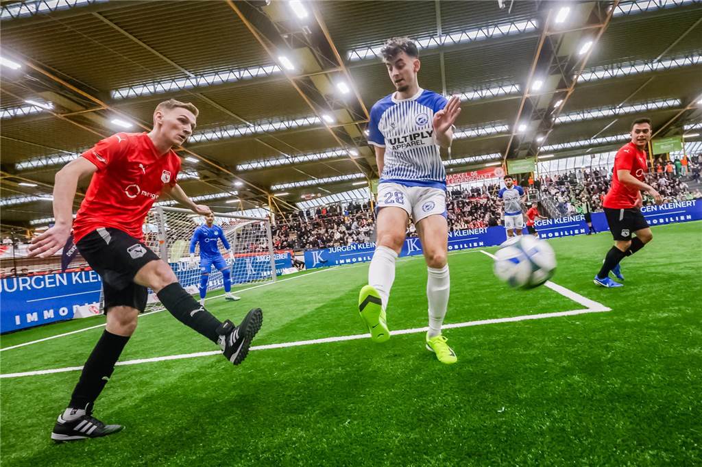 Marcel Pietryga ist zurück in Dortmund: Die erste Anfrage des FC Brünninghausen lehnte er ab Bei der Hallenstadtmeisterschaft feierte Marvin Pietryga sein Debüt für den FC Brünninghausen.
