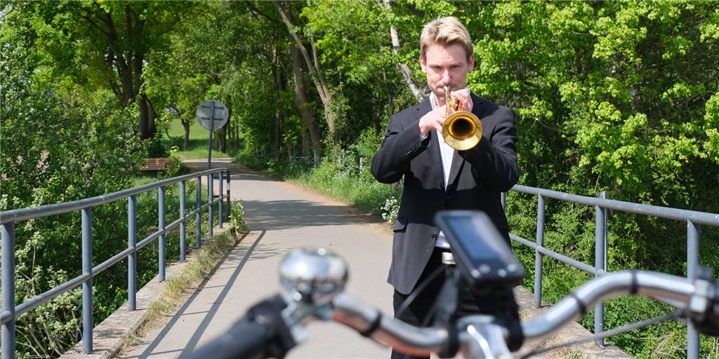 „KulTour“ 2022: Live-Event für Radfahrer auf 72 Kilometern Steverlandroute Bei der "KulTour" am 22. Mai gibt es für die Radfahrer auf der Steverlandroute an vielen Stellen Programm mit Musik, Schauspiel und Kunst. Jazztrompeter Matthias Beckmann erwartet die Besucher an einem ganz besonderen Ort.