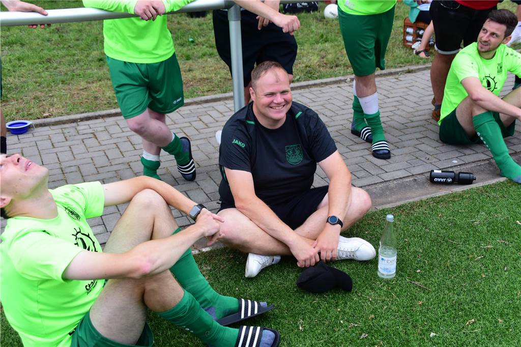 Bei der Stadtmeisterschaft der Reserven zogen am ersten Tag der TuS Haltern, SV Bossendorf, SV Lippramsdorf und Concordia Flaesheim ins Halbfinale ein. Jedes der acht Halterner Teams war am Samstag dreimal im Einsatz.