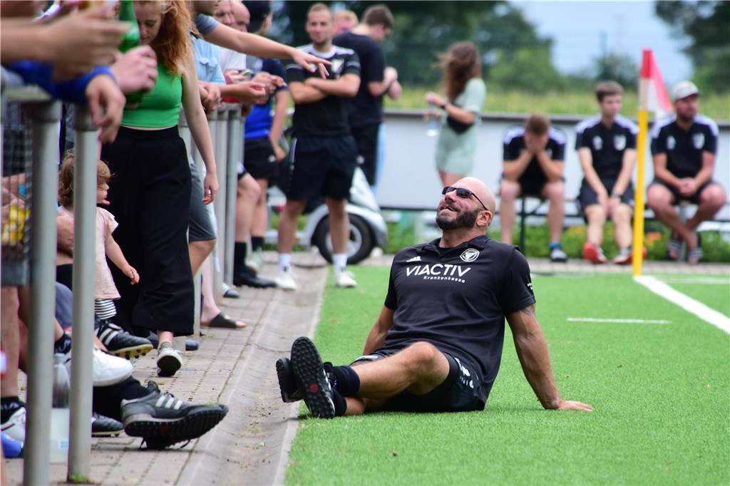 Bei der Stadtmeisterschaft der Reserven zogen am ersten Tag der TuS Haltern, SV Bossendorf, SV Lippramsdorf und Concordia Flaesheim ins Halbfinale ein. Jedes der acht Halterner Teams war am Samstag dreimal im Einsatz.