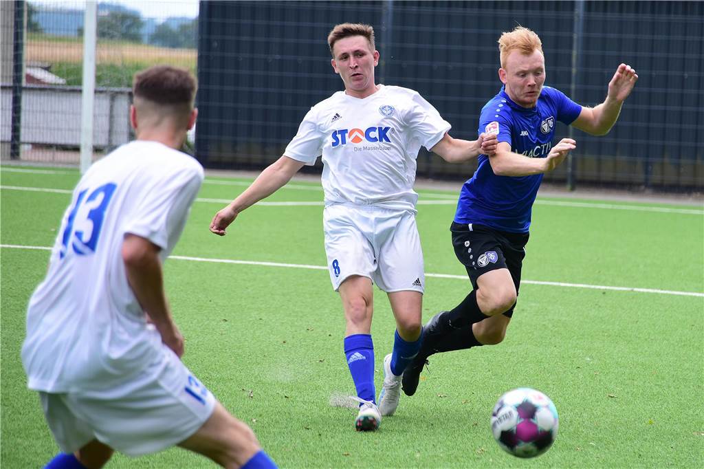 Bei der Stadtmeisterschaft der Reserven zogen am ersten Tag der TuS Haltern, SV Bossendorf, SV Lippramsdorf und Concordia Flaesheim ins Halbfinale ein. Jedes der acht Halterner Teams war am Samstag dreimal im Einsatz.