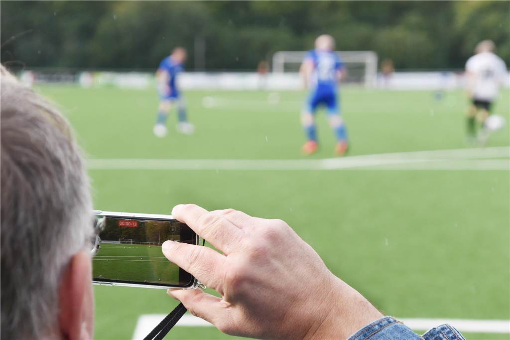 Bei der Ü40-Stadtmeisterschaft hat sich das Team des TuS Haltern im Elfmeterschießen gegen den TuS Sythen durchgesetzt und den Titel geholt.
