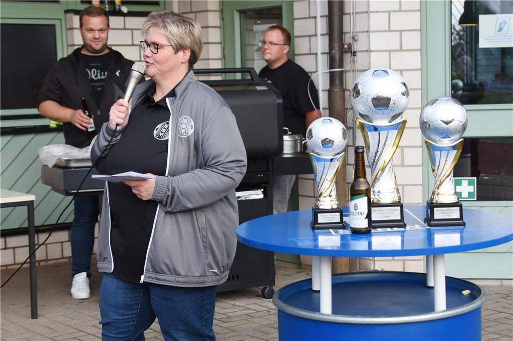Bei der Ü40-Stadtmeisterschaft hat sich das Team des TuS Haltern im Elfmeterschießen gegen den TuS Sythen durchgesetzt und den Titel geholt.