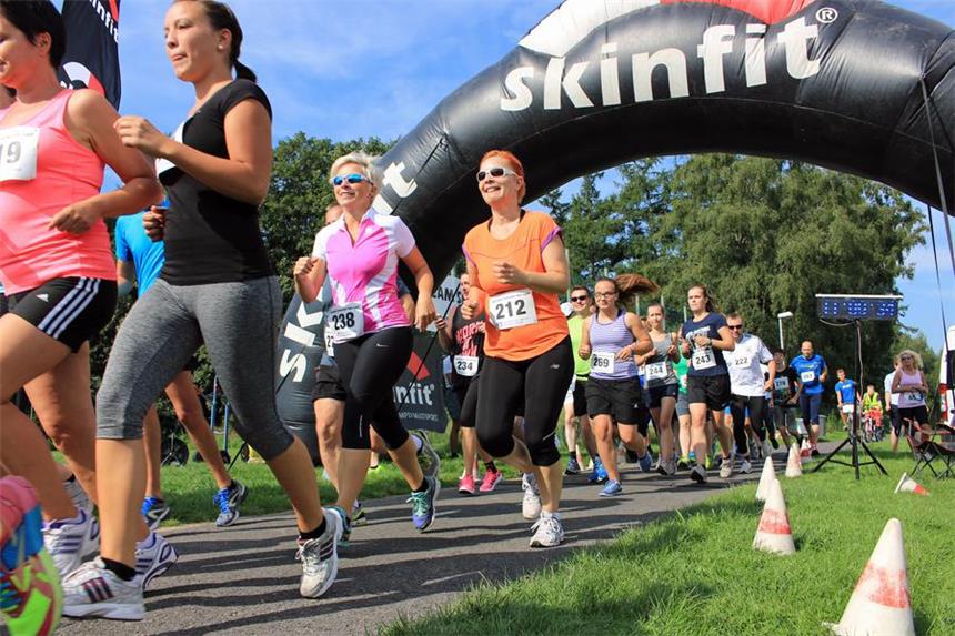 Anmeldung für den Ternscher-See-Lauf hat begonnen Bei der Zweitauflage des Ternscher-See-Laufs im vergangenen Jahr hatten die Athleten vor allem mit heißen Temperaturen zu kämpfen.
