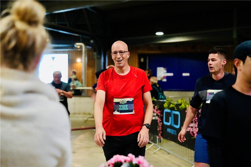 Bei Dortmunder Frühlingslauf im Revierpark Wischlingen waren am Sonntag viele Laufbegeisterte unterwegs.