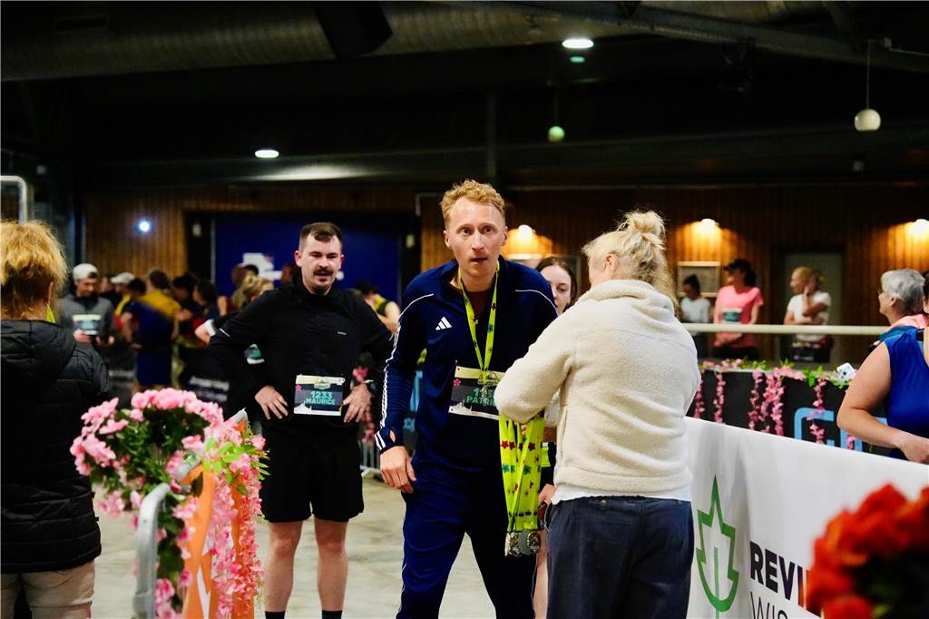 Bei Dortmunder Frühlingslauf im Revierpark Wischlingen waren am Sonntag viele Laufbegeisterte unterwegs.