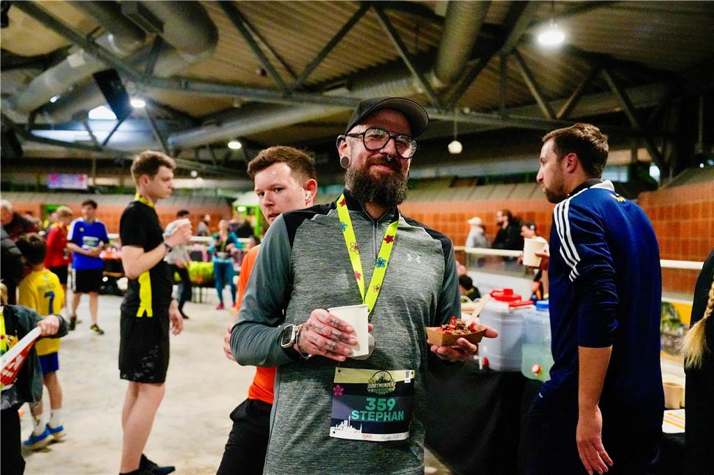 Bei Dortmunder Frühlingslauf im Revierpark Wischlingen waren am Sonntag viele Laufbegeisterte unterwegs.