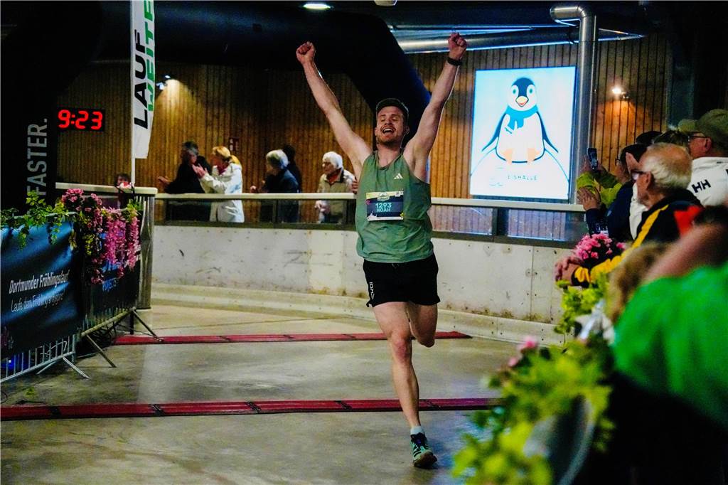 Bei Dortmunder Frühlingslauf im Revierpark Wischlingen waren am Sonntag viele Laufbegeisterte unterwegs.